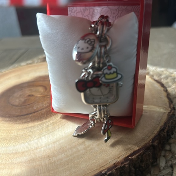 Hello Kitty Watch - Picture 11 of 11